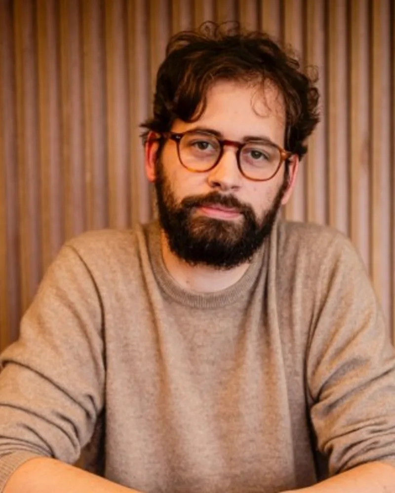 Portrait of Lucas Zapelini